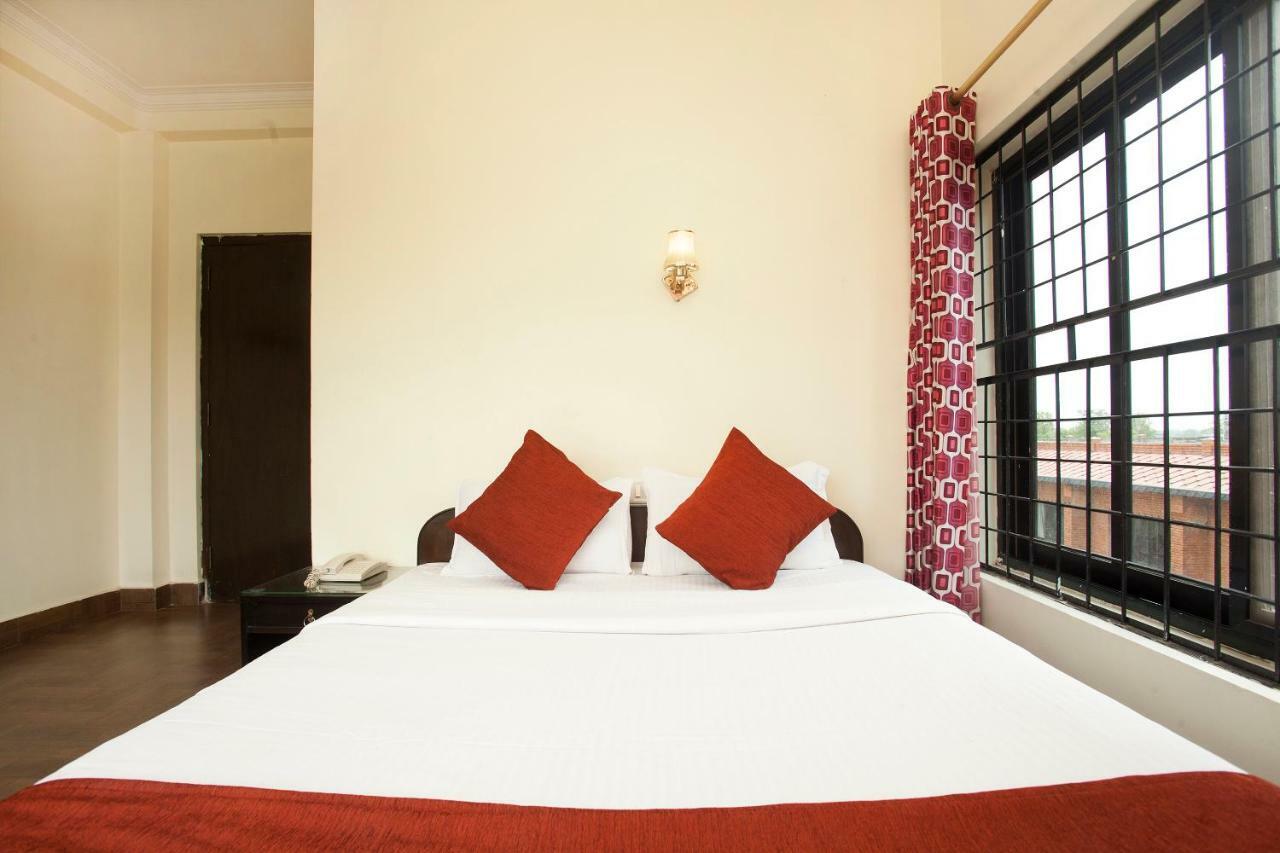 Hotel The Holy Birth Rummindei Εξωτερικό φωτογραφία